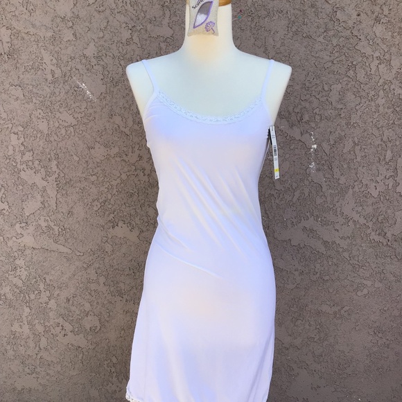 Shapewear/Slip Lot Medium Black and White 3 pcs - Picture 11 of 16